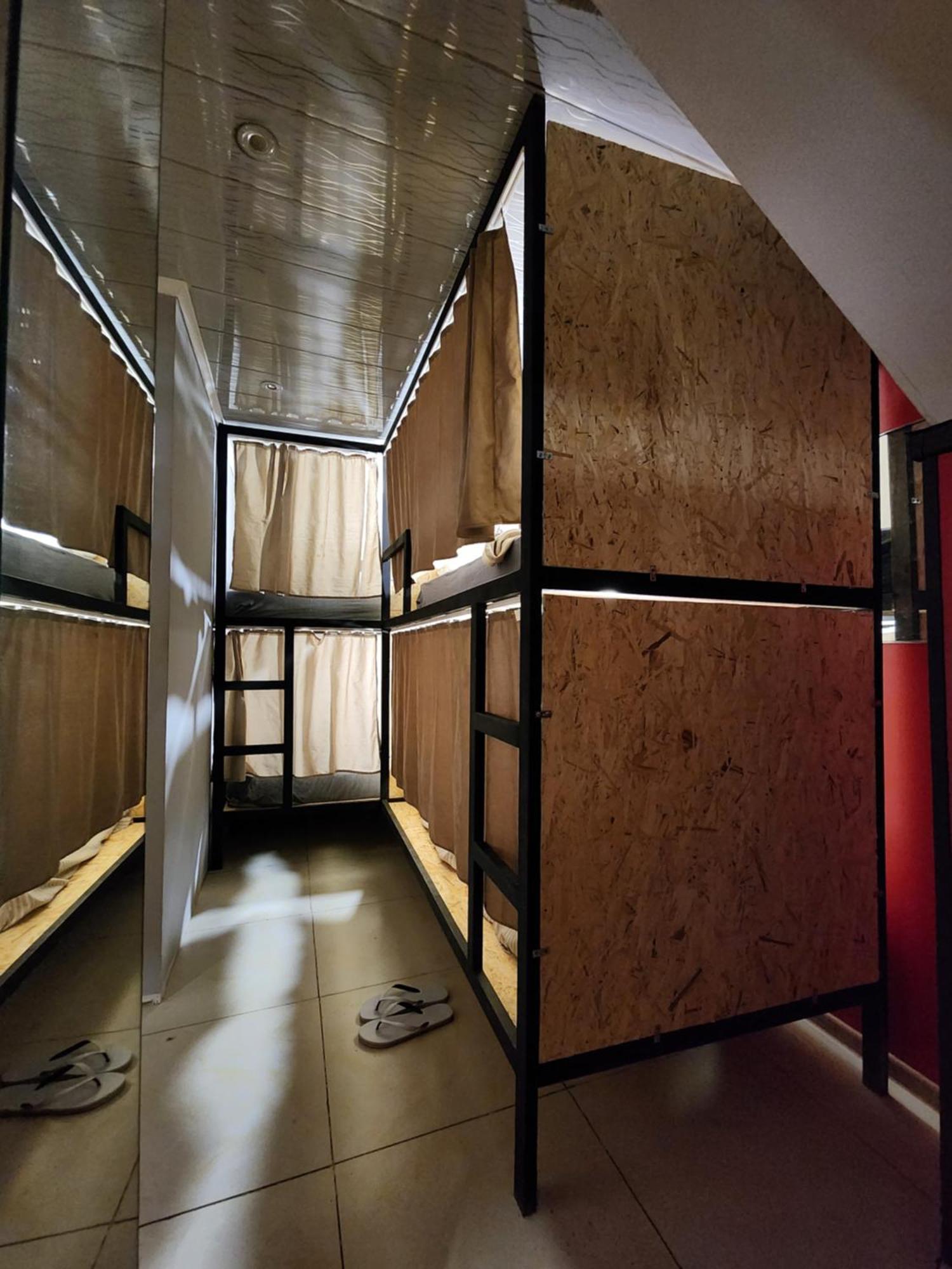 Gallary Hostel Tbilisi ภายนอก รูปภาพ