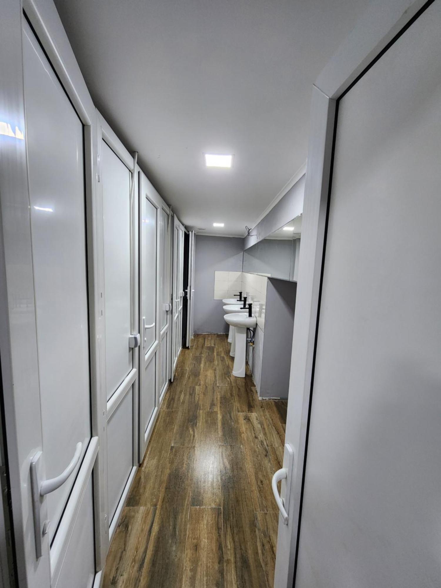 Gallary Hostel Tbilisi ภายนอก รูปภาพ