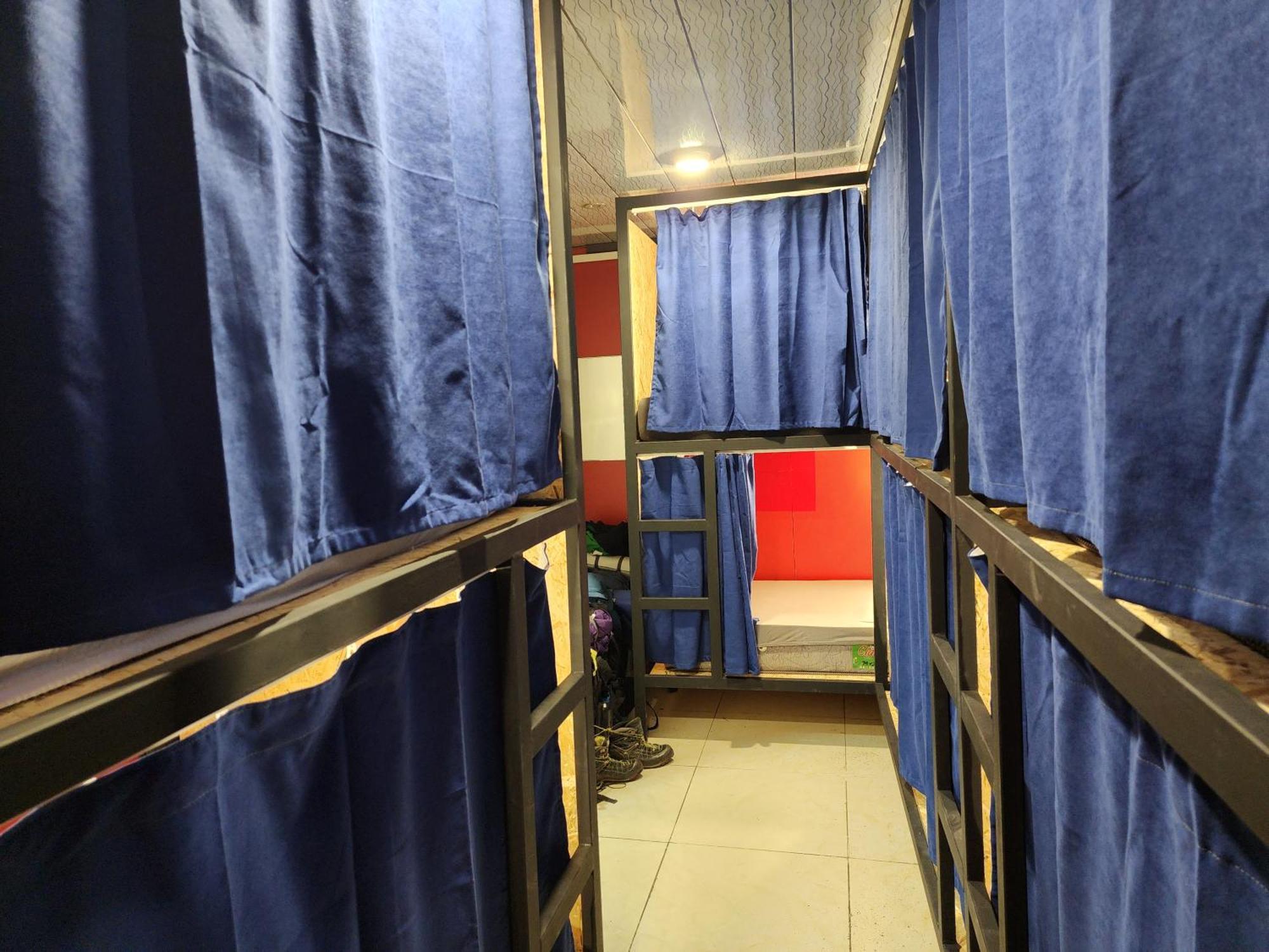 Gallary Hostel Tbilisi ภายนอก รูปภาพ