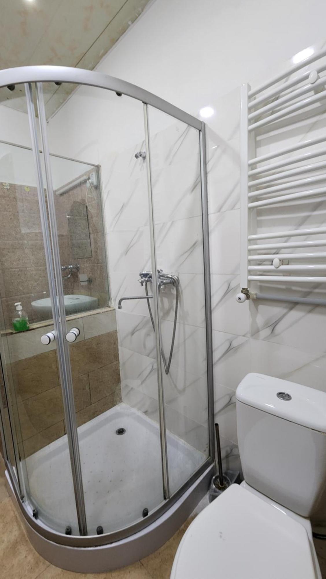 Gallary Hostel Tbilisi ภายนอก รูปภาพ